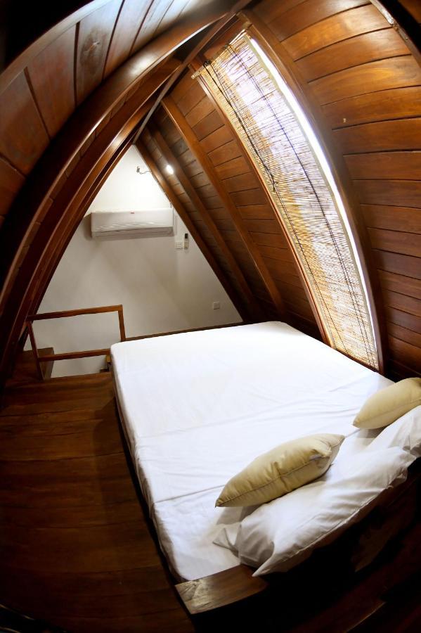 Sky View Cabin Unawatuna Exterior photo